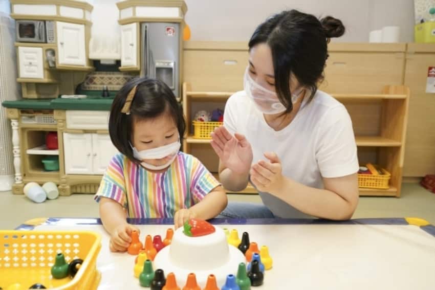'Communication Mask' pilot project in Korea