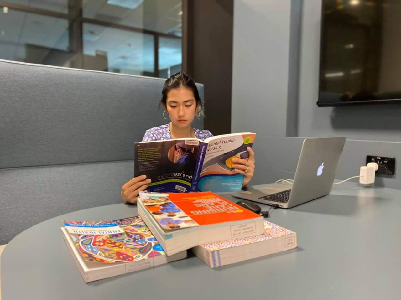 Rhea Lorraine Ballan, Nurse Rheaahh, Streaming, Gaming