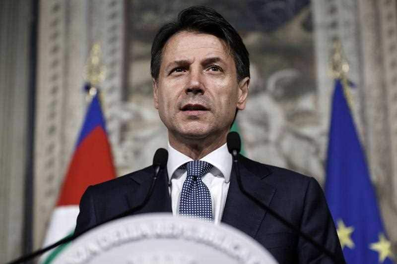 Designated Italian Prime Minister Giuseppe Conte addresses the media after a meeting with Italian President Sergio Mattarella at the Quirinal Palace in Rome, Italy, 23 May 2018.