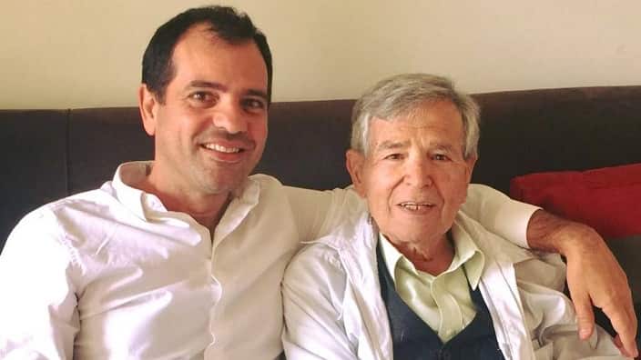 'Neos Kosmos' publisher Christopher Gogos with his father and founder of the newspaper Dimitrios Gogos