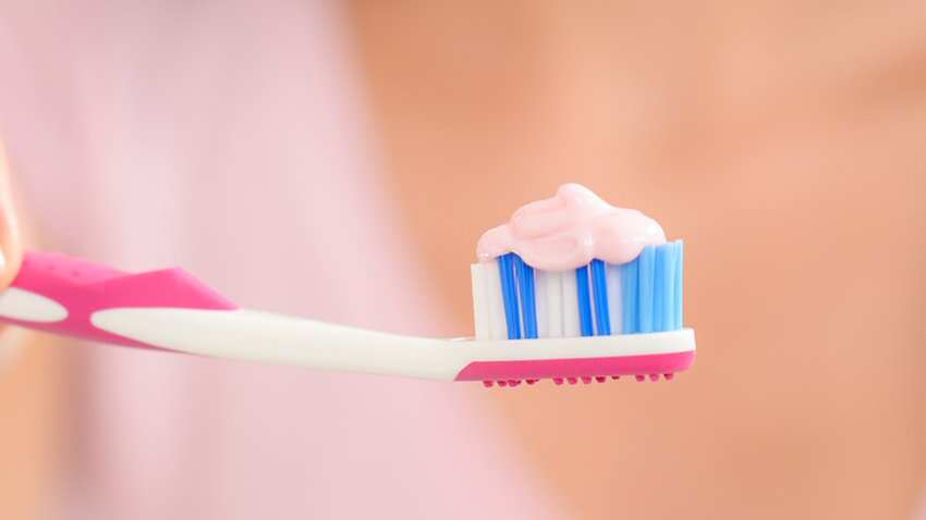 Tooth brush