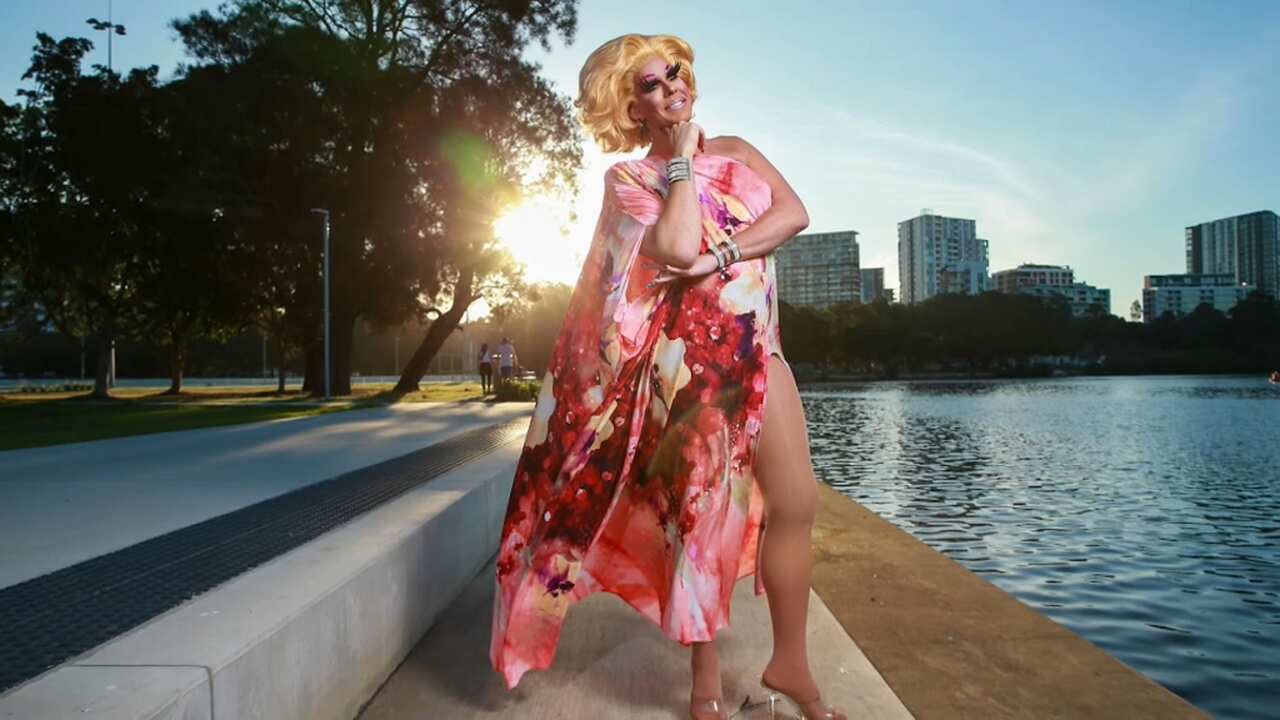 Daniel Floyd in character posing for a photo.