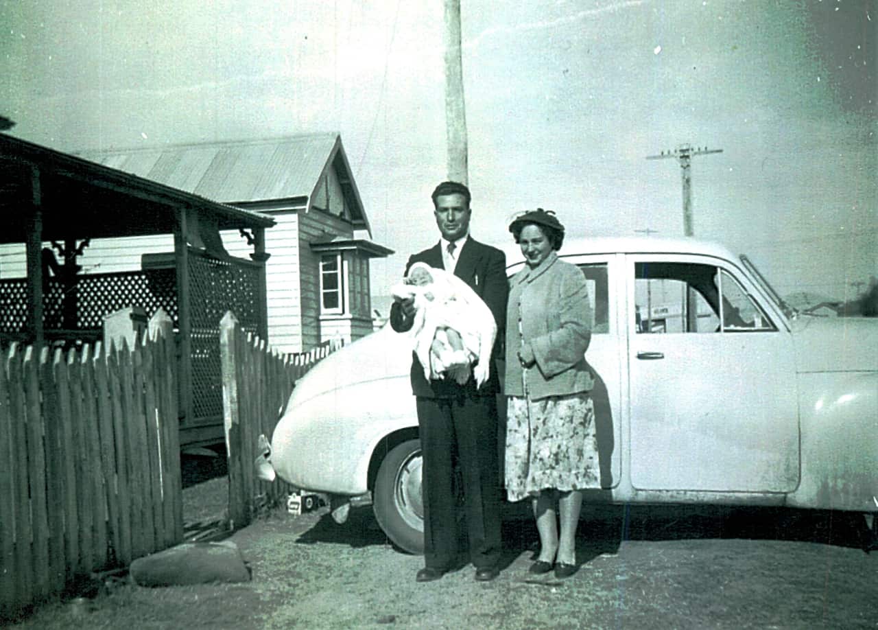 Giovanni Spada with his wife and their newborn Antonio.