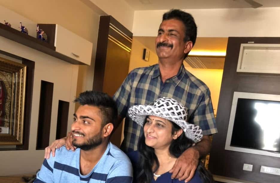 Maulin with his parents