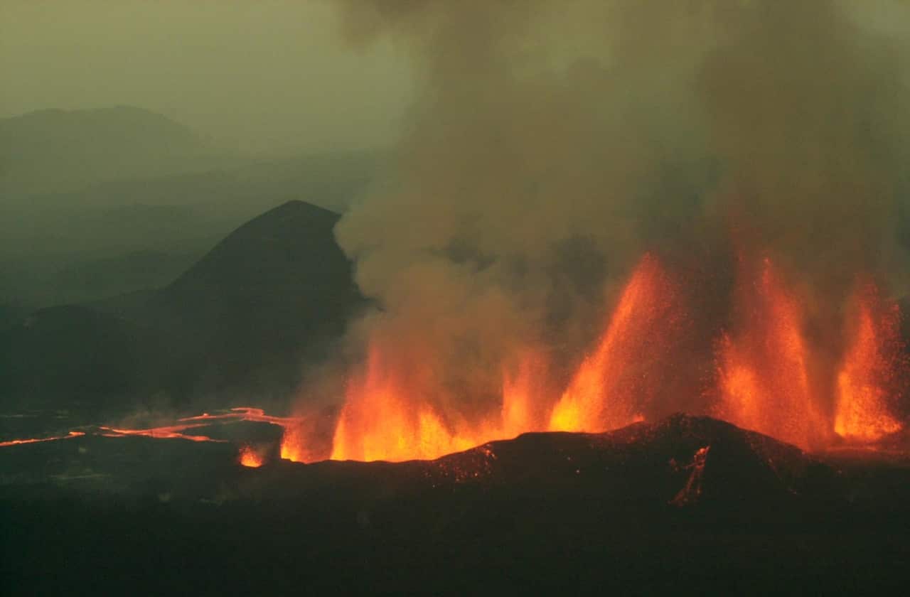 Volcano yalipuka karibu ya mji wa Goma, DR Congo