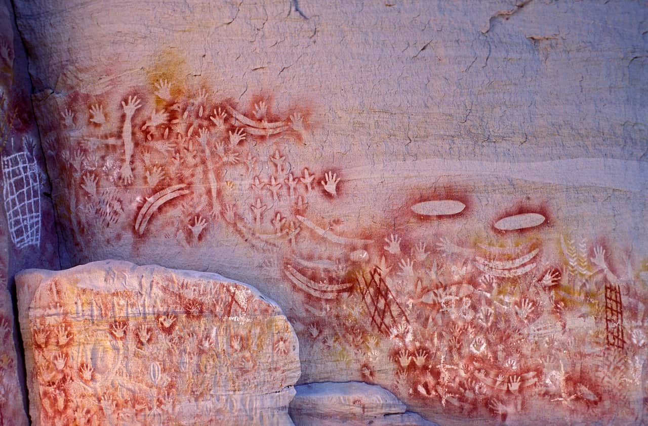 Aboriginal Rock Art - Emu - Boomerang and Hands (AAP/Mary Evans/Ardea/John Cancalosi) | NO ARCHIVING, EDITORIAL USE ONLY