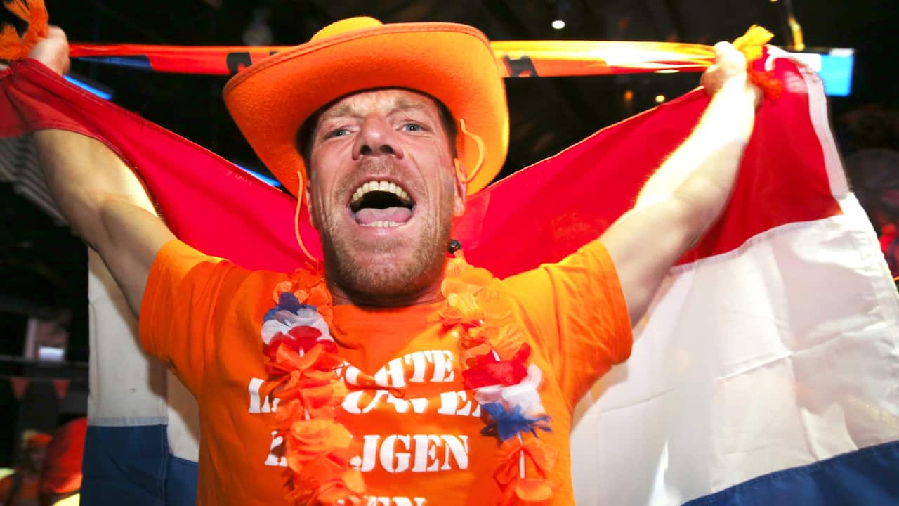 Dutch soccer fan Jeroem De Laat at Sydney's Home Bar to watch the 2014 World Cup match between Australia and the Netherlands