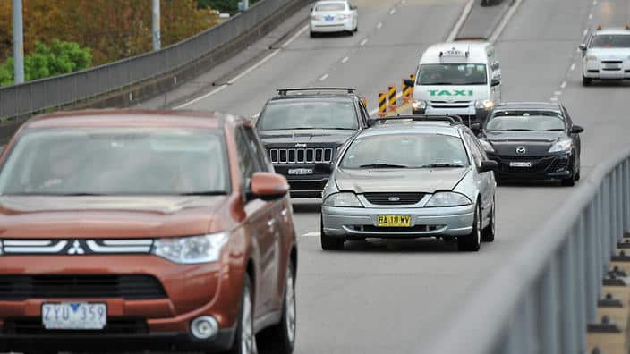 The federal government is streamlining the way Australians claim work-related car expenses on tax.