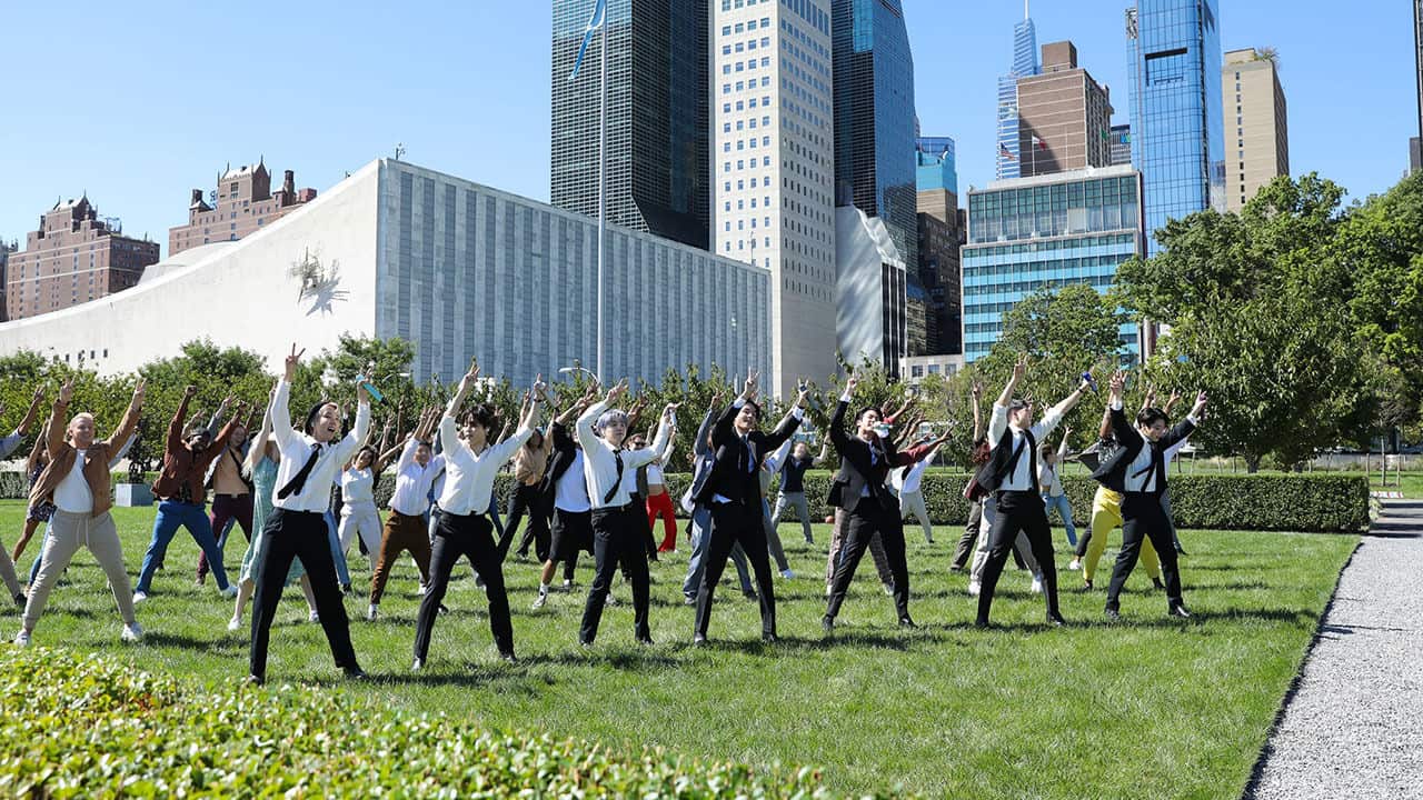 BTS filmed a performance of Permission To Dance at the UN building in New York. 