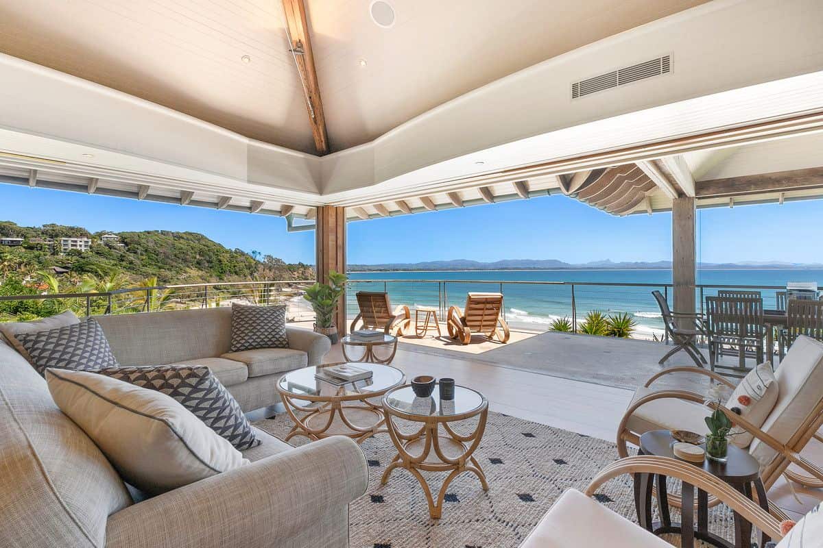 35 Marine Parade, Wategos.