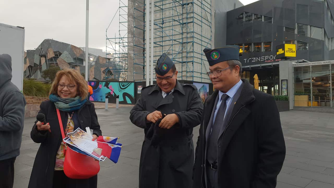 Councillor Villagonzalo delivers Consul's message