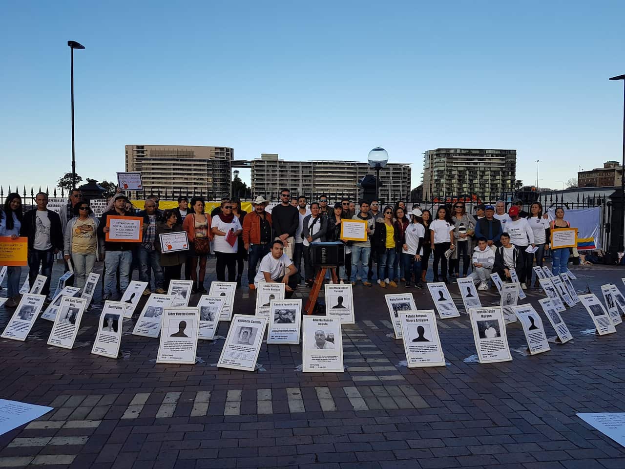 Manifestantes en Sídney se solidarizaron con las víctimas de la violencia en Colombia (2018). 