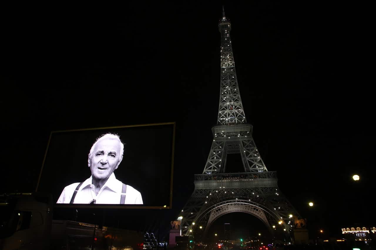 Tribute to Charles Aznavour for his die at Eiffel Tower on October 01, 2018 in Paris, France. Photo by Jerome Domine/ABACAPRESS.COM.