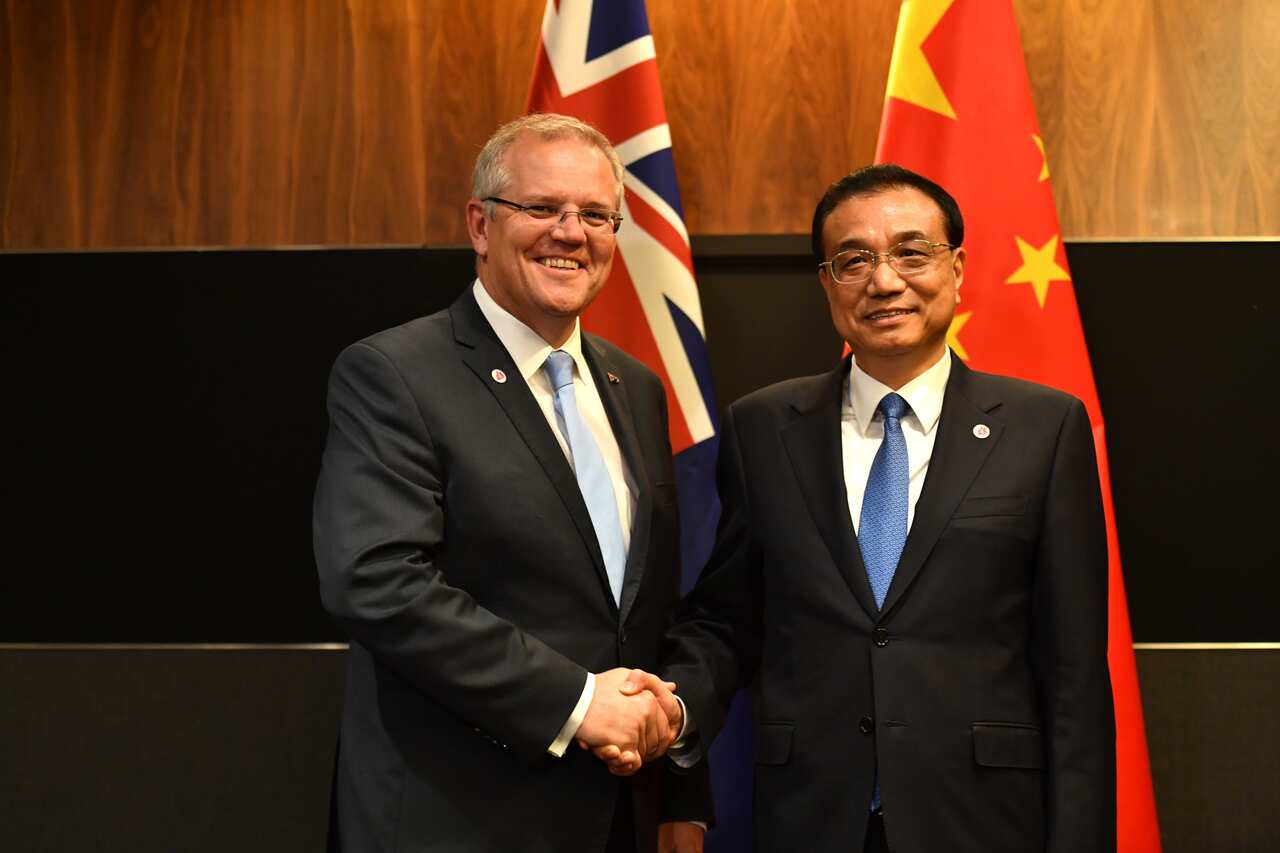 Australia's Prime Minister Scott Morrison and Premier of the State Council of the People's Republic of China Li Keqiang at a bilateral meeting