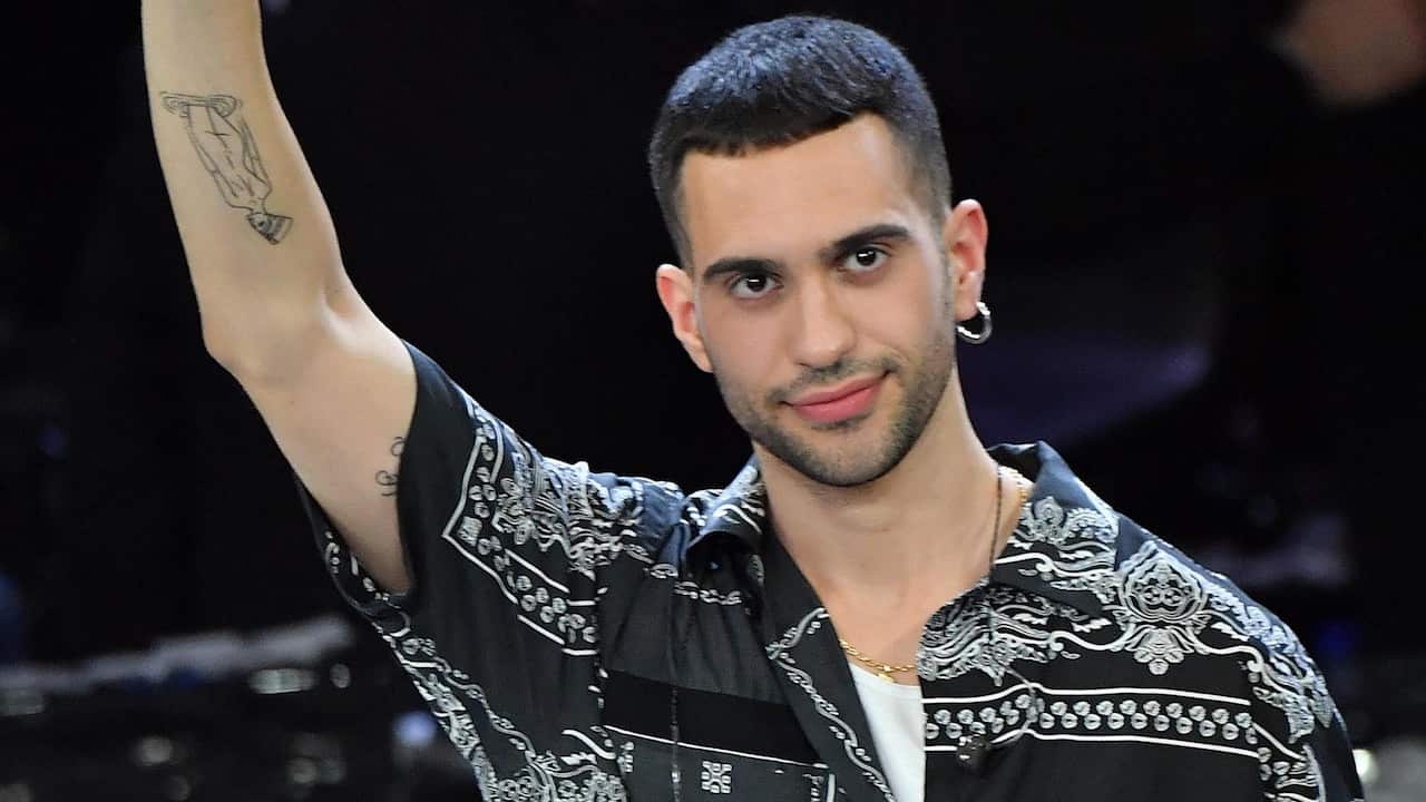 Italian singer Mahmood celebrates on stage after winning the 69th Sanremo Italian Song Festival at the Ariston theatre in Sanremo, Italy, 09 February 2019. The festival runs from 05 to 09 February. EPA/ETTORE FERRARI