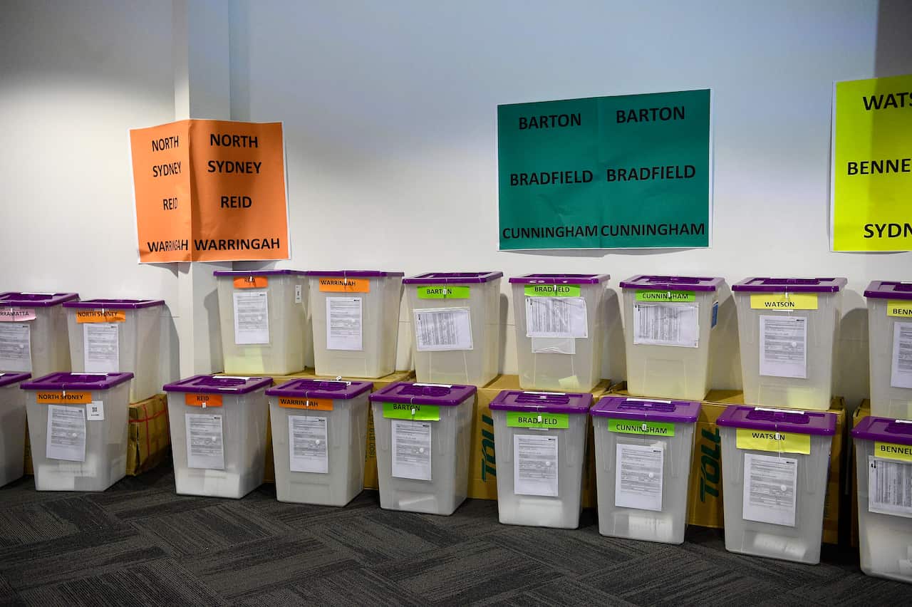 Thousands of temporary paid roles will be available at the next federal election