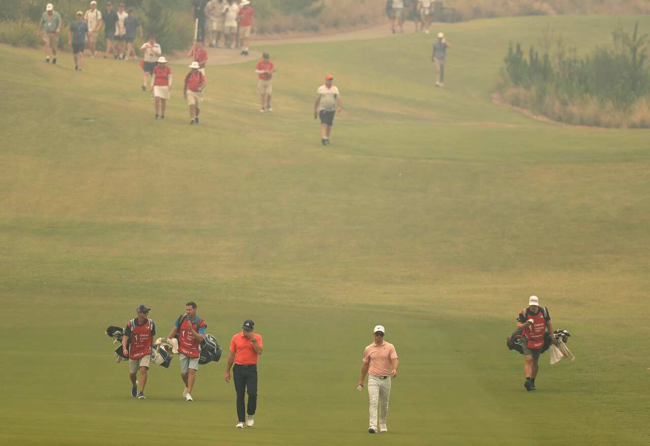 Australian Open golf smoke