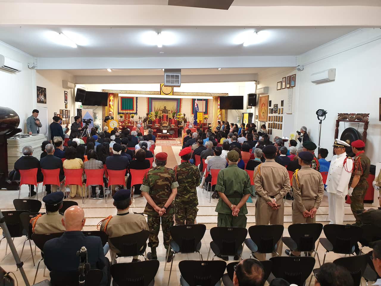 Lễ Cúng Tổ và Chiến dịch gây quỹ xây dựng Bảo tàng Người Việt 