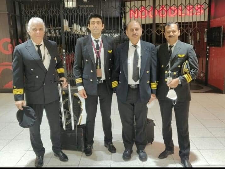 PIA crew that flew to Melbourne