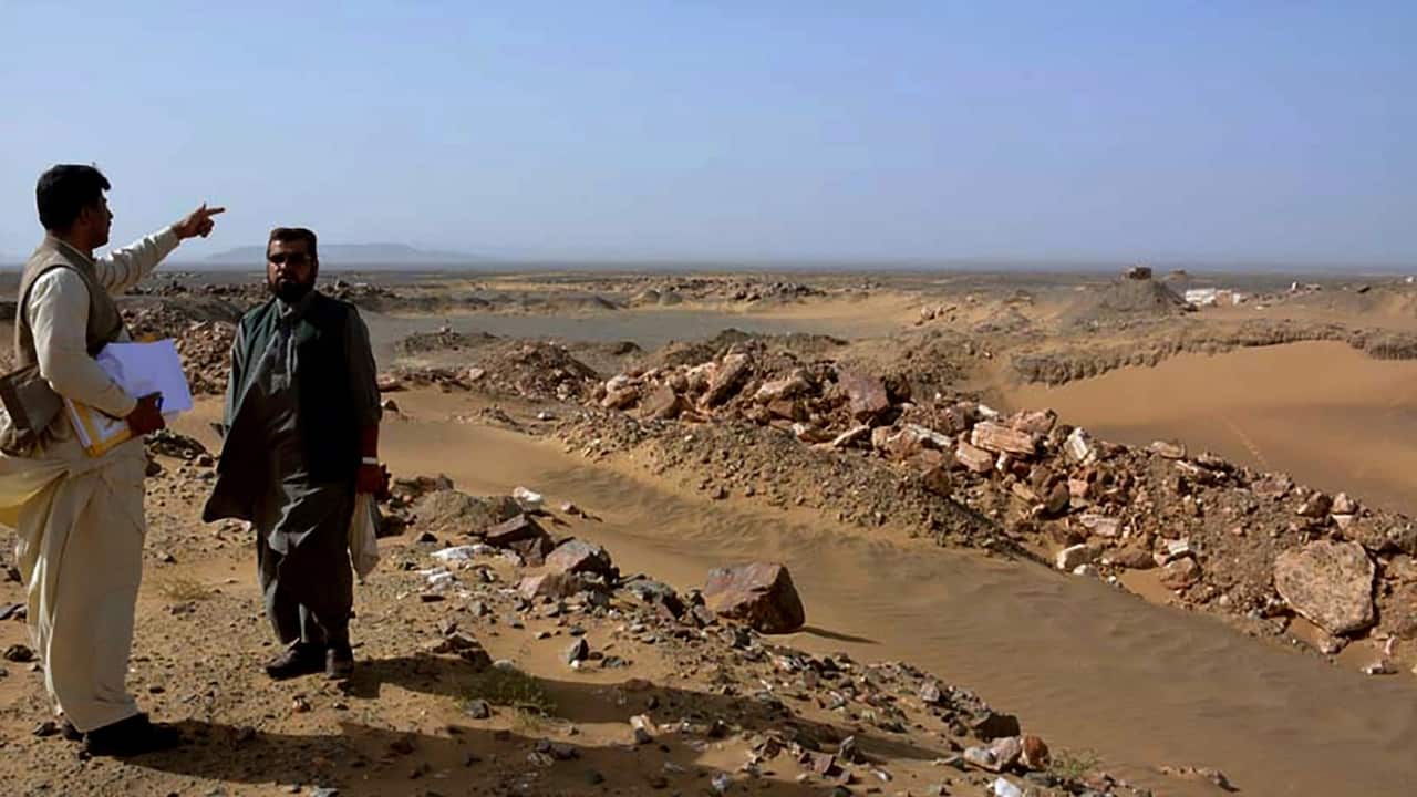 Local officials visit the gold and copper mine site, in Reko Diq district in southwestern Pakistan's Baluchistan province March 18, 2017. Pakistan is seeking the reversal of a $5.8 billion penalty imposed by an international tribunal for denying a mining 