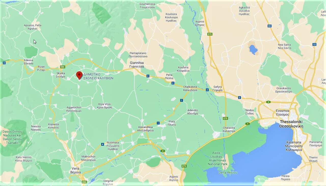 Kalyvia Pellas Primary School on the map.