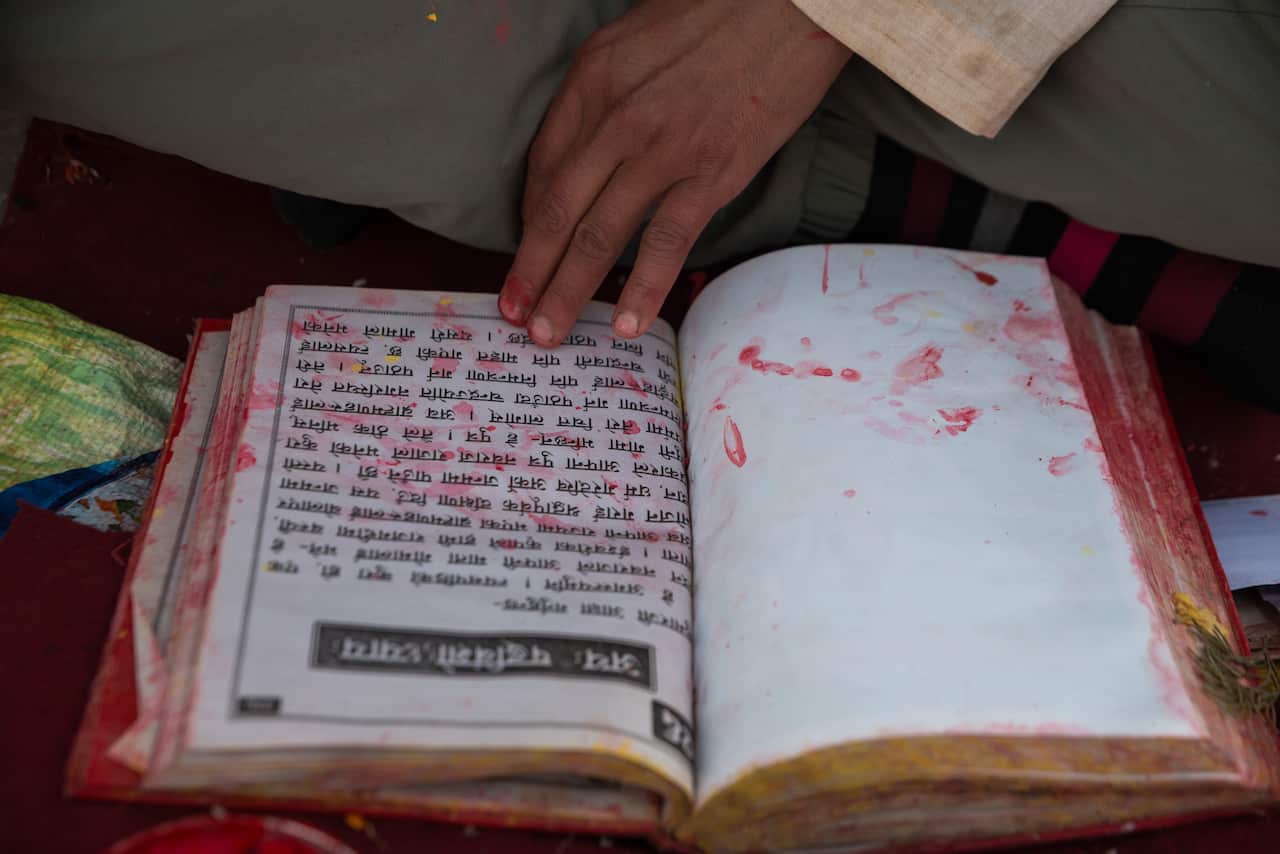 Nepalese Hindu women who are unmarried pray for a good husband while married pray for the long life of their husband. (Photo by Bivas Shrestha / SOPA Images/Sipa USA)