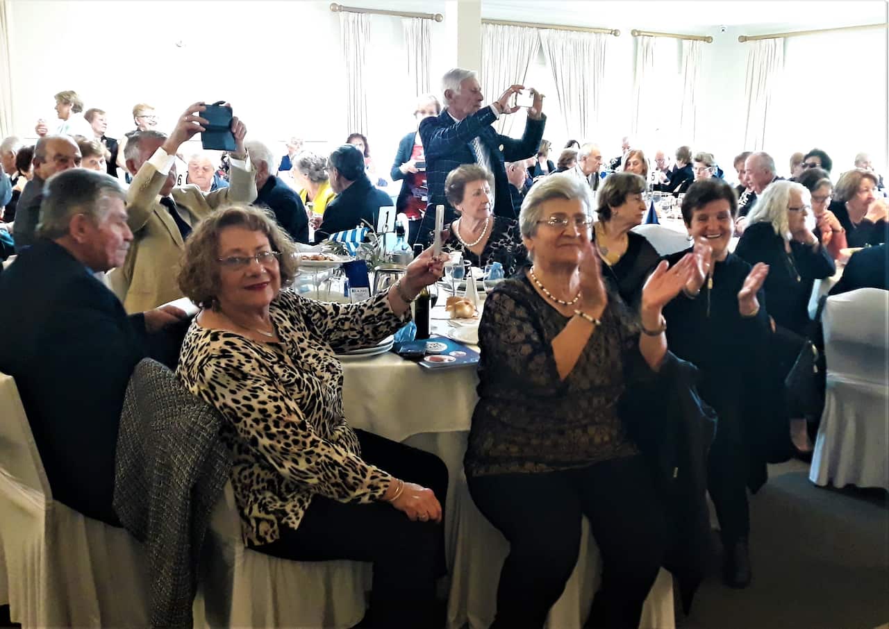 Στιγμιότυπο από την εκδήλωση της Ομοσπονδίας Συλλόγων Ηλικιωμένων Μελβούρνης και Βικτωρίας. 