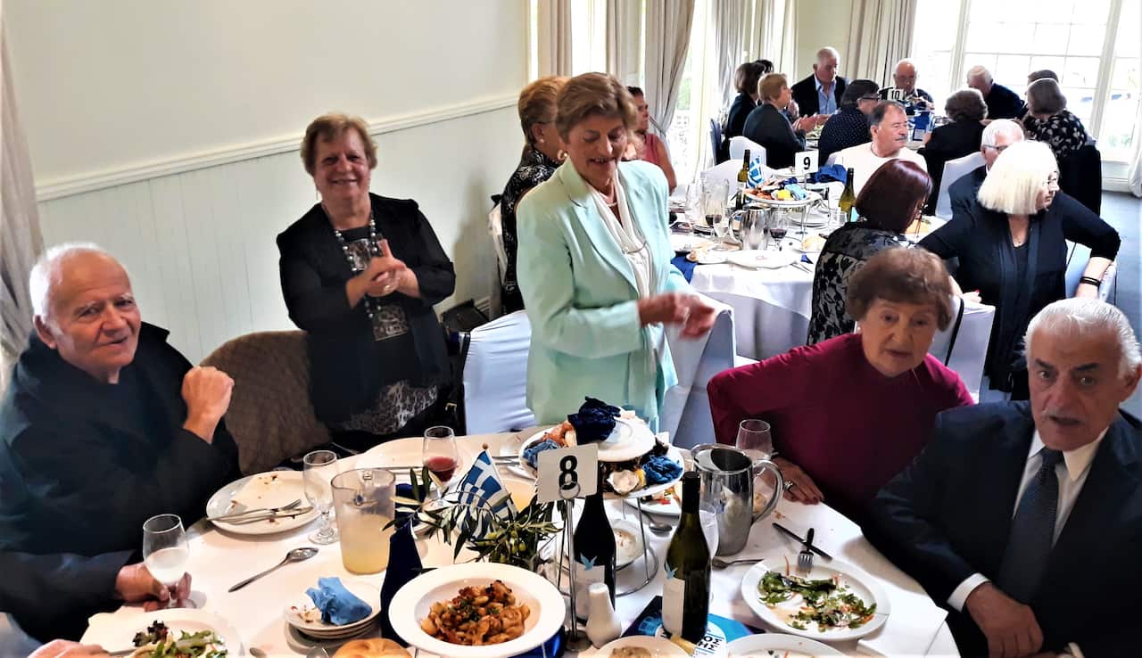 Στιγμιότυπο από την εκδήλωση της Ομοσπονδίας Συλλόγων Ηλικιωμένων Μελβούρνης και Βικτώριας. 