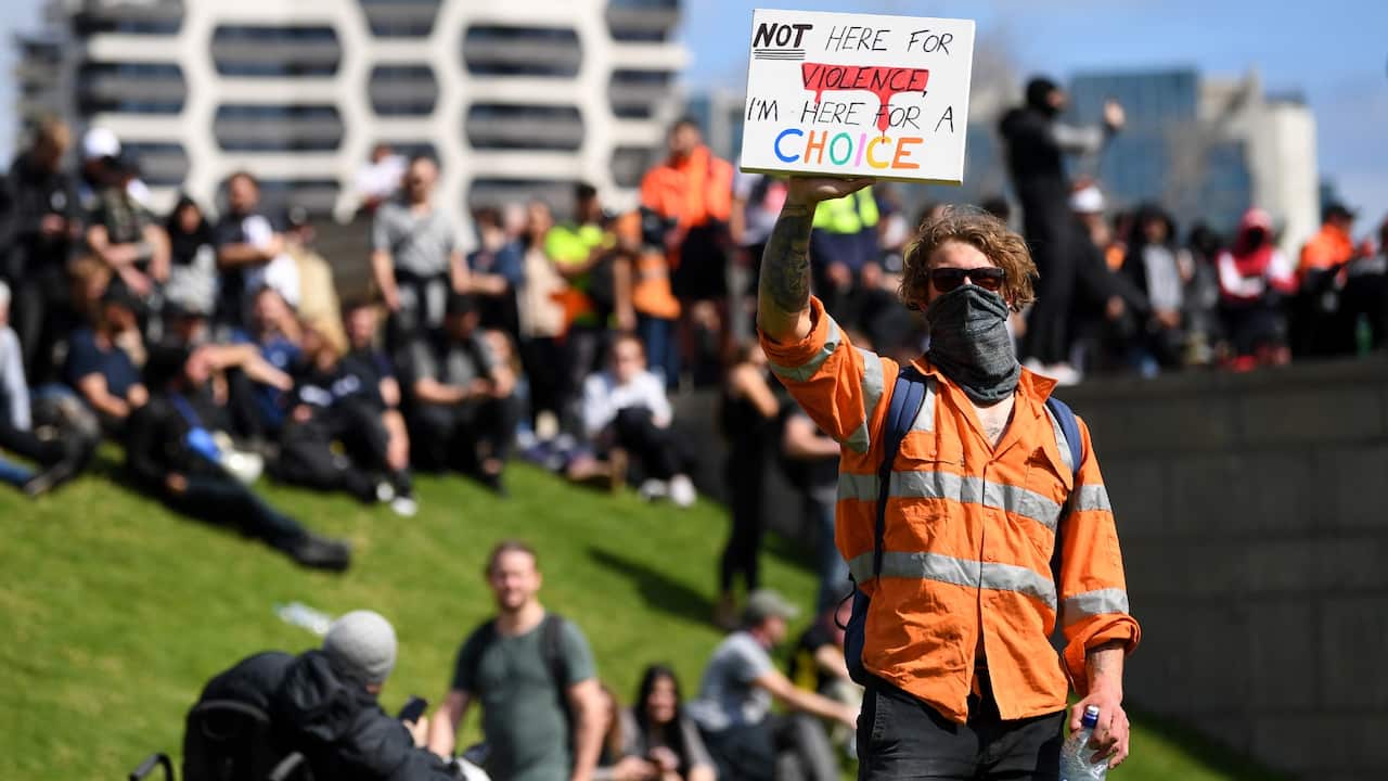 Melbourne Construction Shutdown