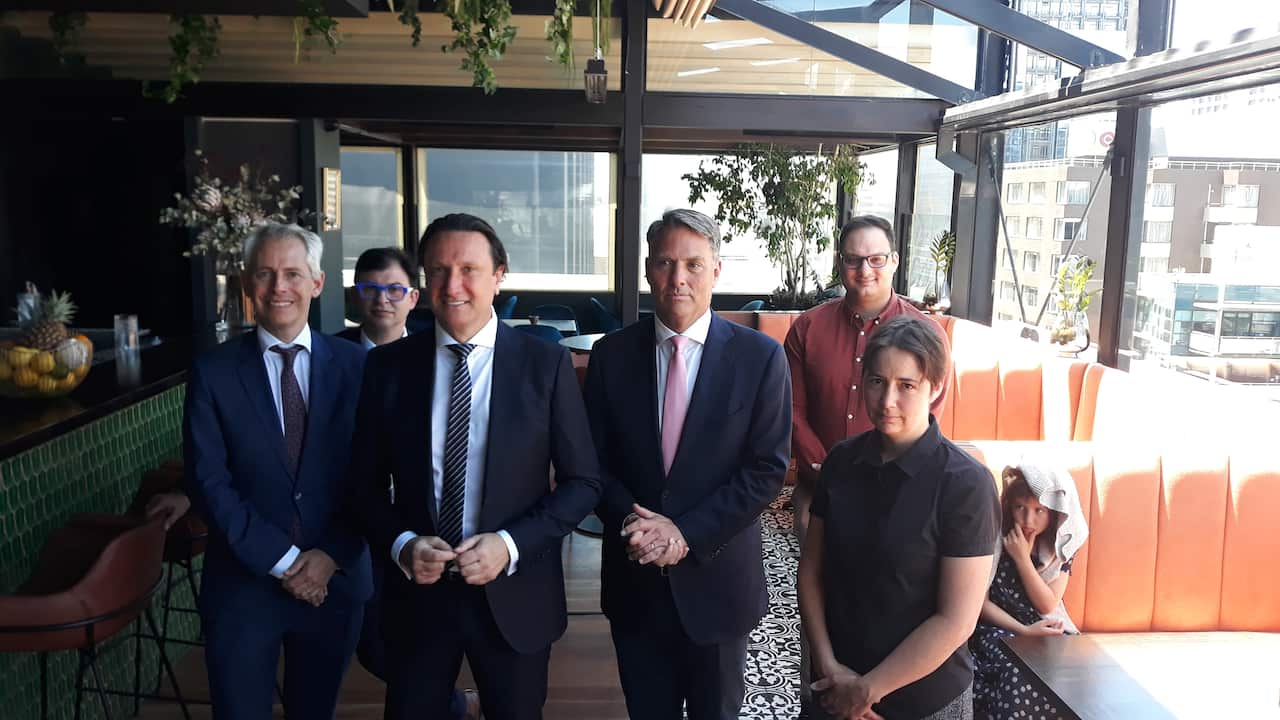 Federal Labor Party officials at the Greek Centre. 