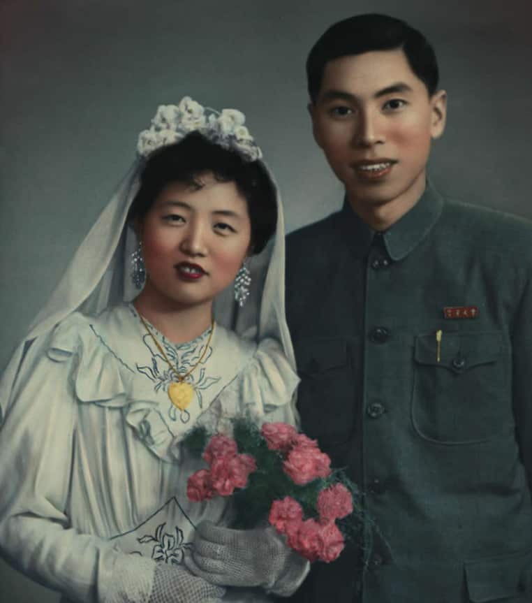 翁行泰与贝寿菊夫妇。