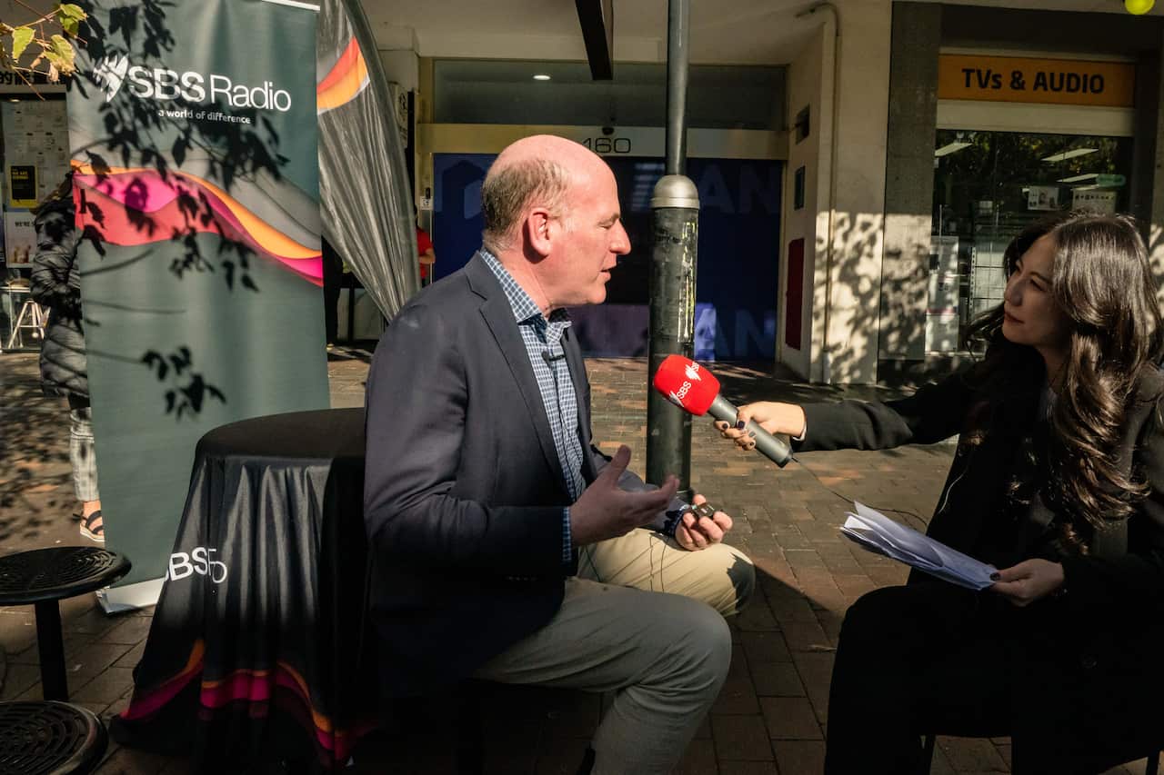 노스 시드니 선거구 자유당 후보 현 트렌트 짐멀먼 의원과 SBS 한국어 프로그램 나혜인 피디