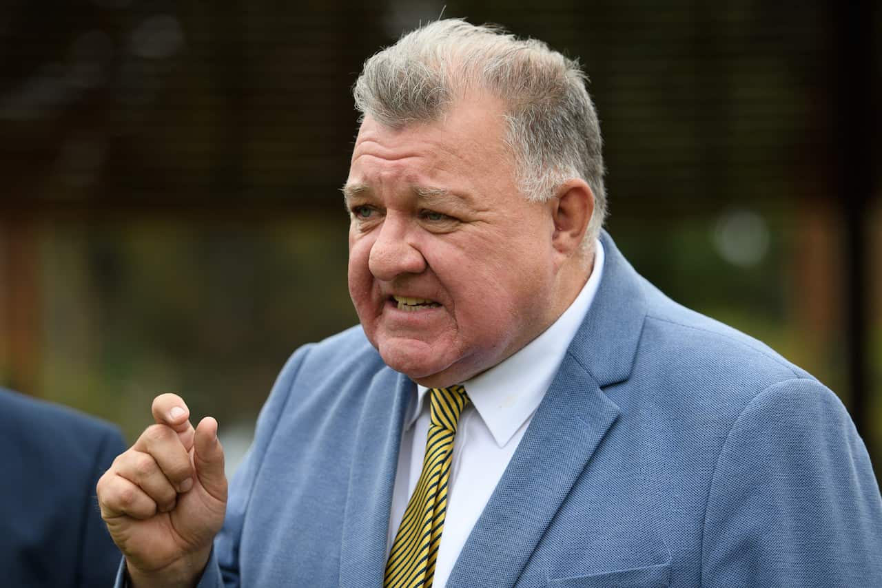 Craig Kelly out: Hughes seat looking safe for Liberal Party