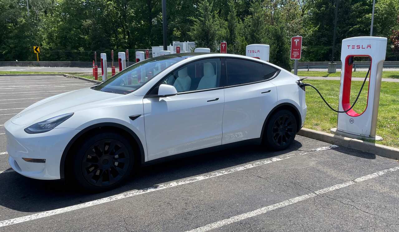Photo by: STRF/STAR MAX/IPx 2022 5/29/22 A Tesla Charging Station is seen off of interstate 95 on May 29, 2022 in Connecticut.