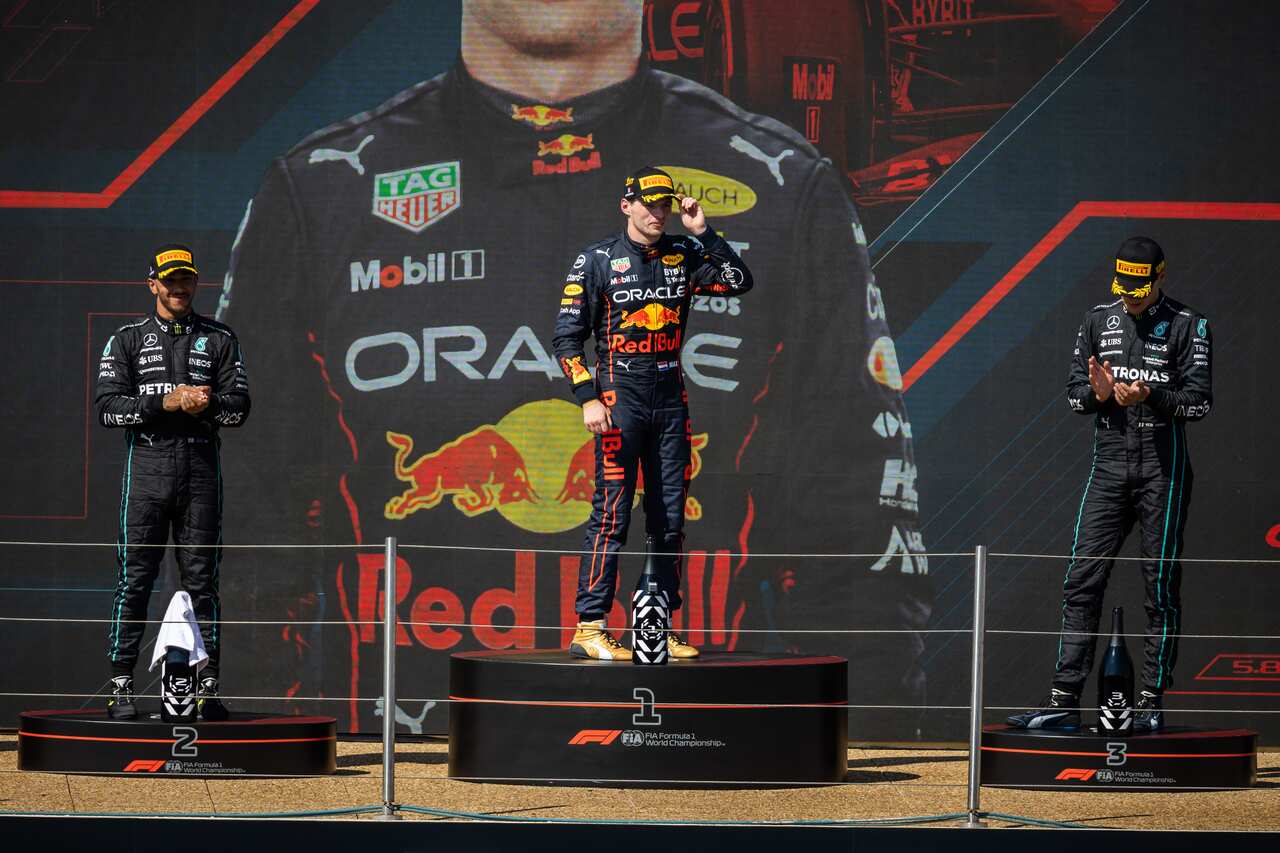 Verstappen, Hamilton e Russell sul podio del GP di Francia di Formula 1