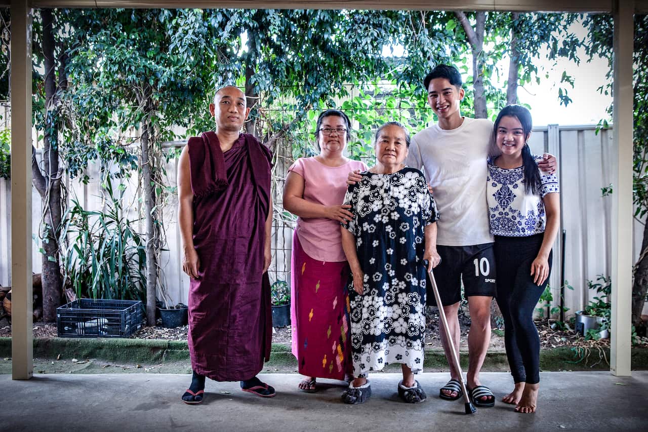 buddhist-monk-moonienda-bendigo-francesca-rizzoli-sbs