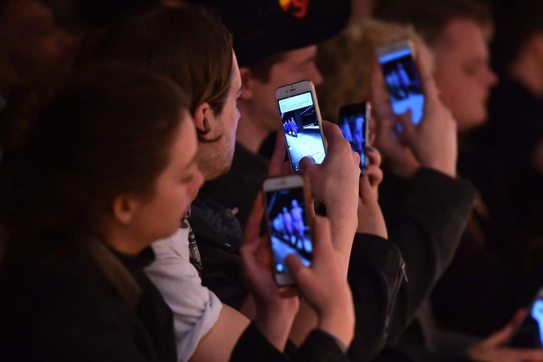 Apple confirms that it intentionally slows performance of older iPhones.