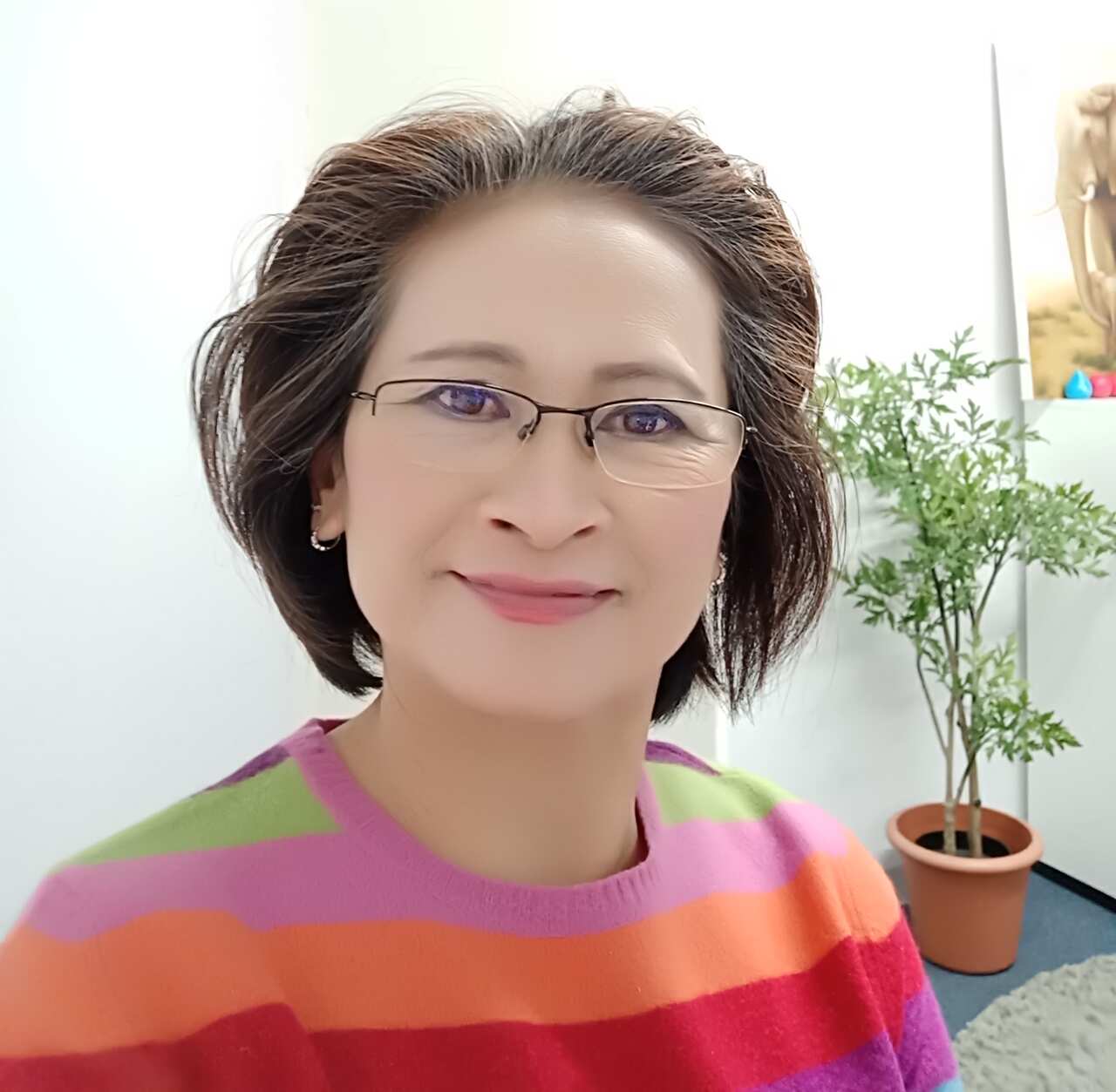 Chuyên gia trợ vấn đời sống Phương Phan chia sẻ đây là lúc cả gia đình cùng ngồi xuống để tháo gỡ những tranh cãi hay bất đồng, vì mất việc, nợ nần, phong toả.