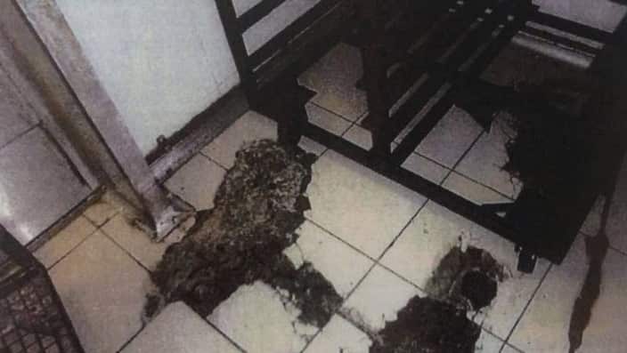 Damaged floors that cannot be cleaned properly