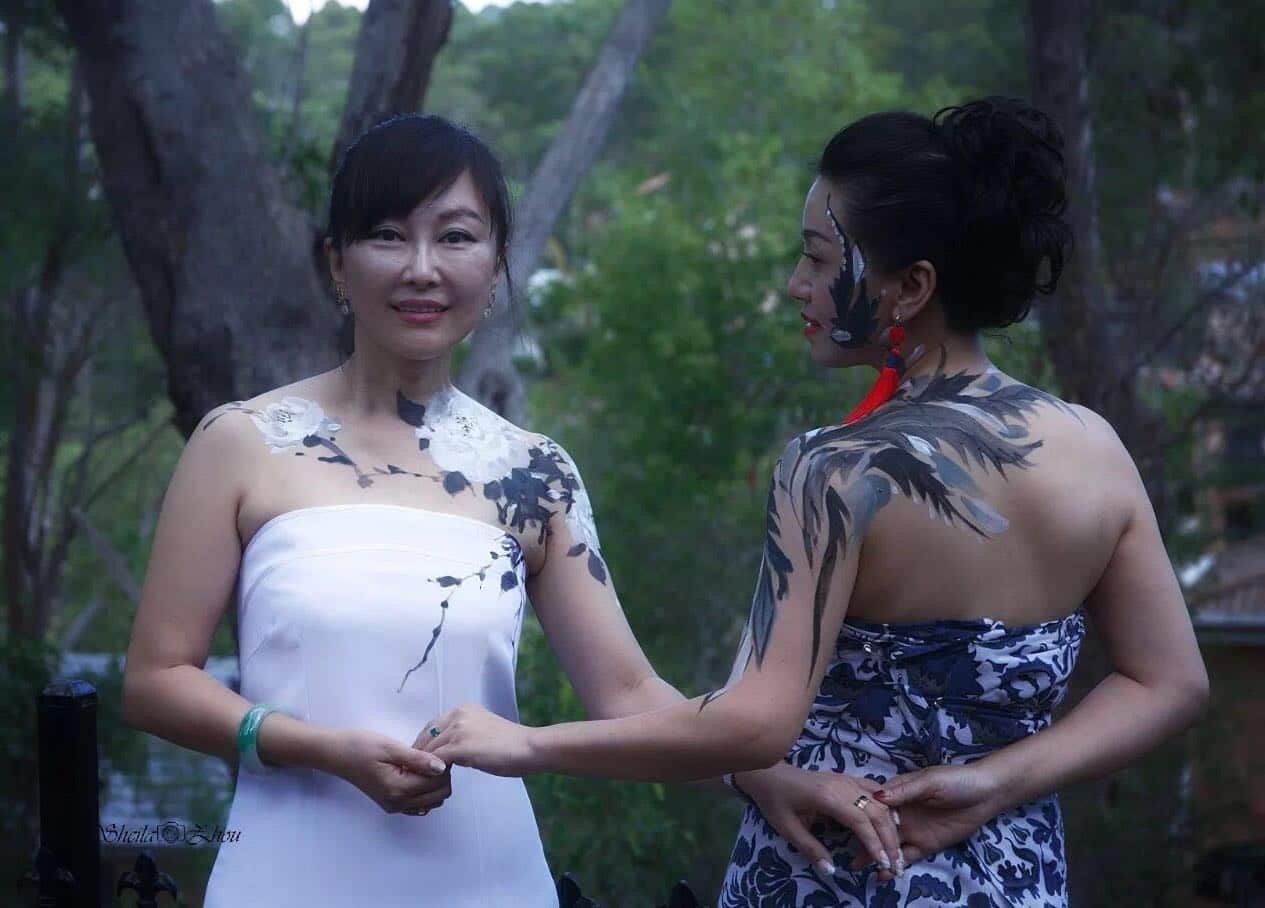 当人体彩绘遇上旗袍