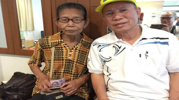 Ông Lâm Xuân và một phụ nữ tỵ nạn