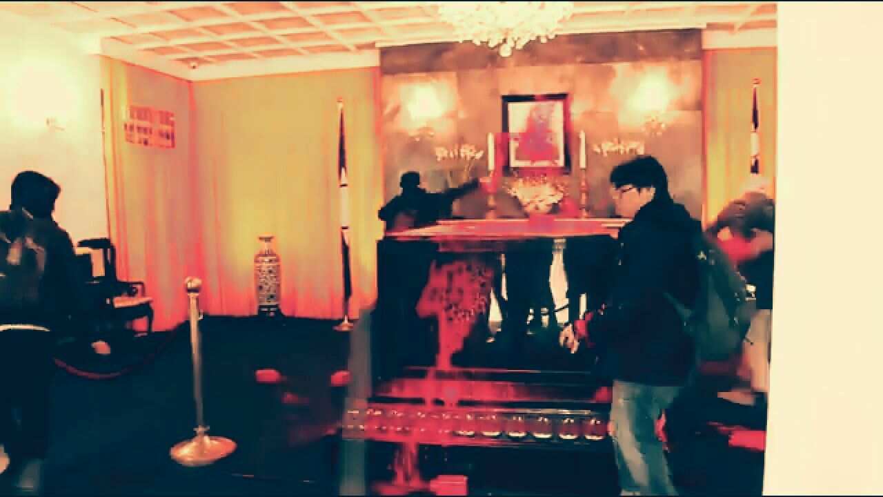 Chiang Kai Shek's Cihu Mausoleum is attacked by pro-independence activists