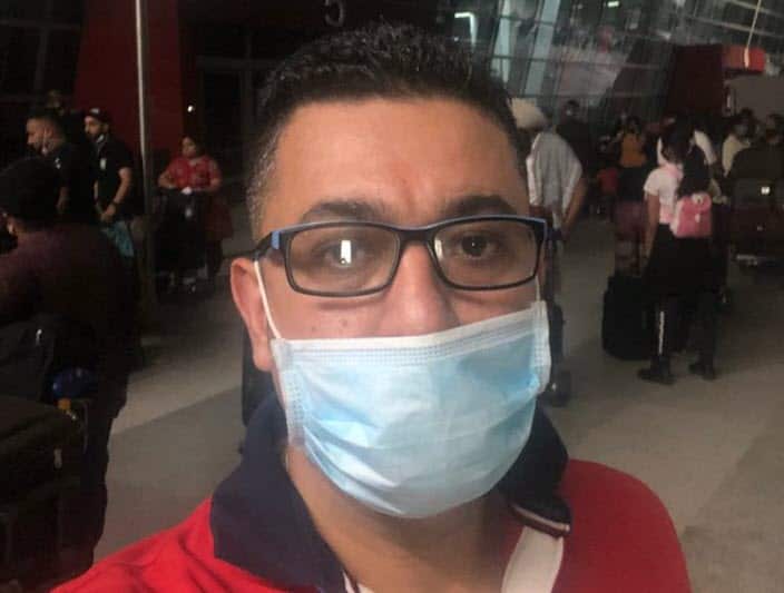 Australians travelling home