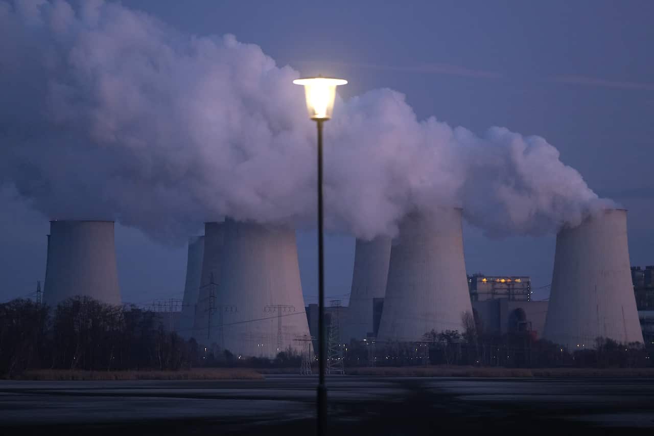 A new study has found a significant decline in carbon emissions since worldwide coronavirus lockdowns began.