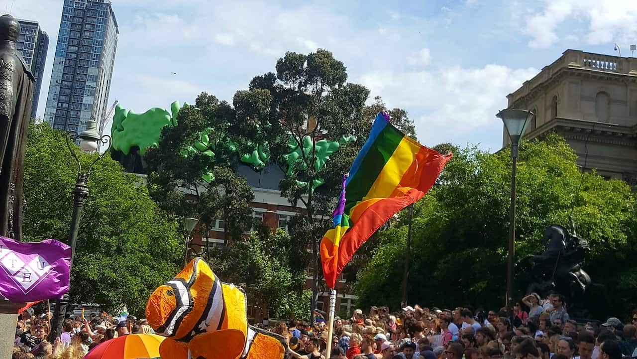 'Yes' supporters in front of the State Library of Victoria in Melbourne 