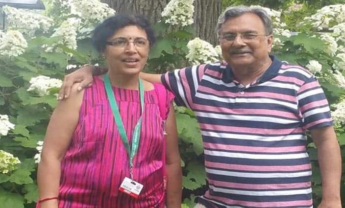 Kosha's parents, Hansini (L) and Pannagesh Vaidya (R).