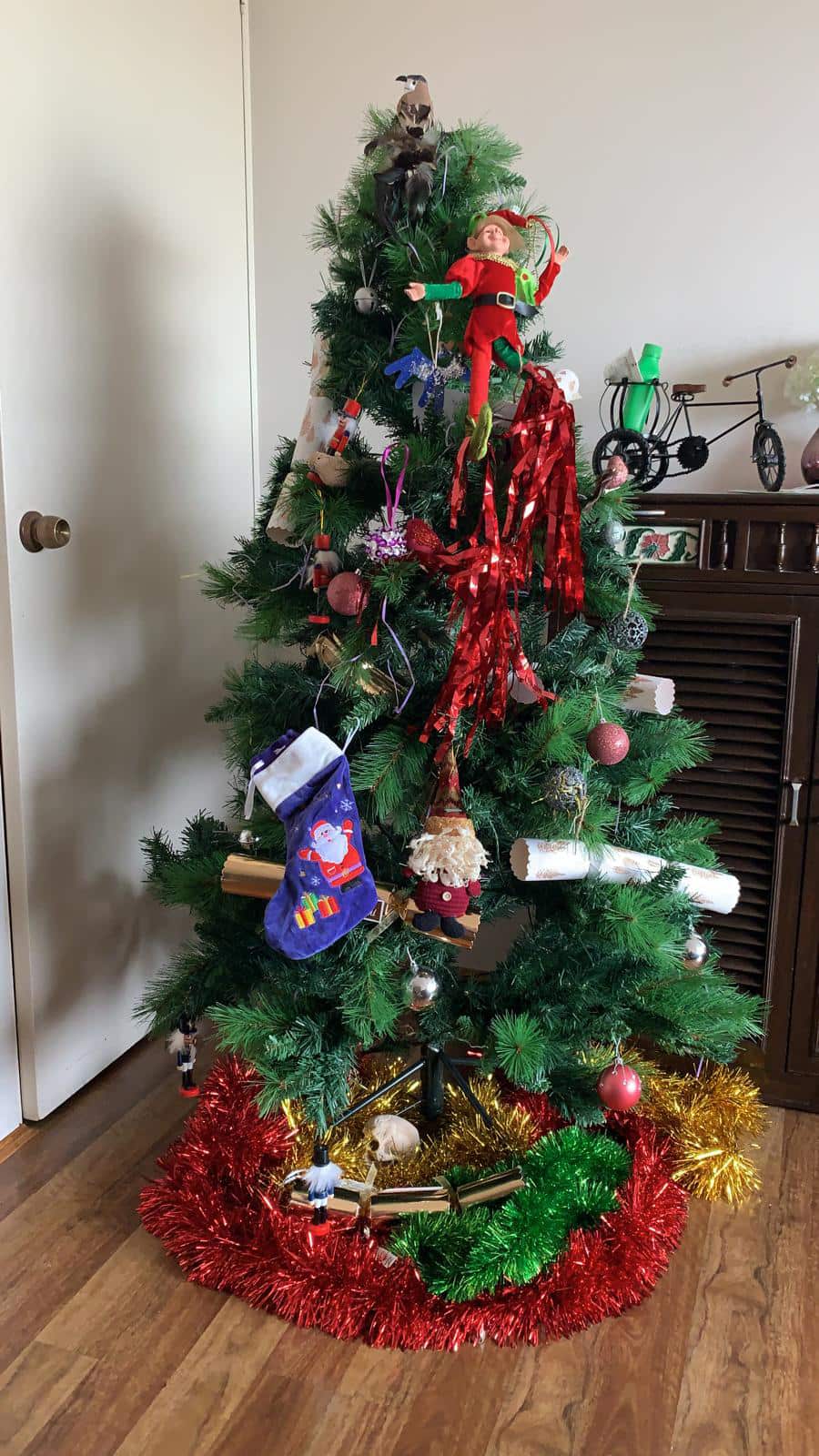 Sonika Sinha's daughter decorates Christmas tree every year.