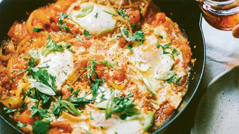Tomato and egg “shakshuka”