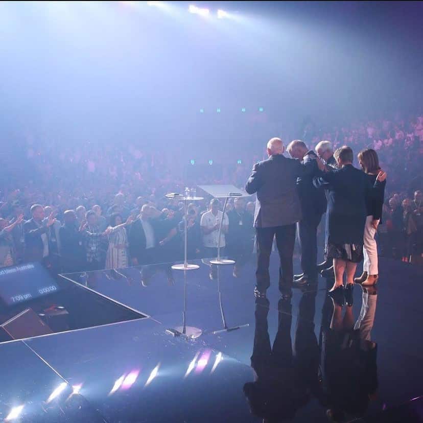 Australian Christian Churches described it as a "powerful opening night" and said it was a "great honour to unite and pray over our nation and Prime Minister".