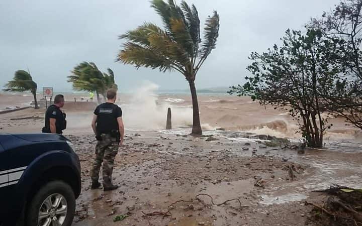  Tropical cyclone Oma.